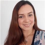 Profesional en Marketing Digital con experiencia en estrategia digital, estrategia de contenido y gestión de redes sociales